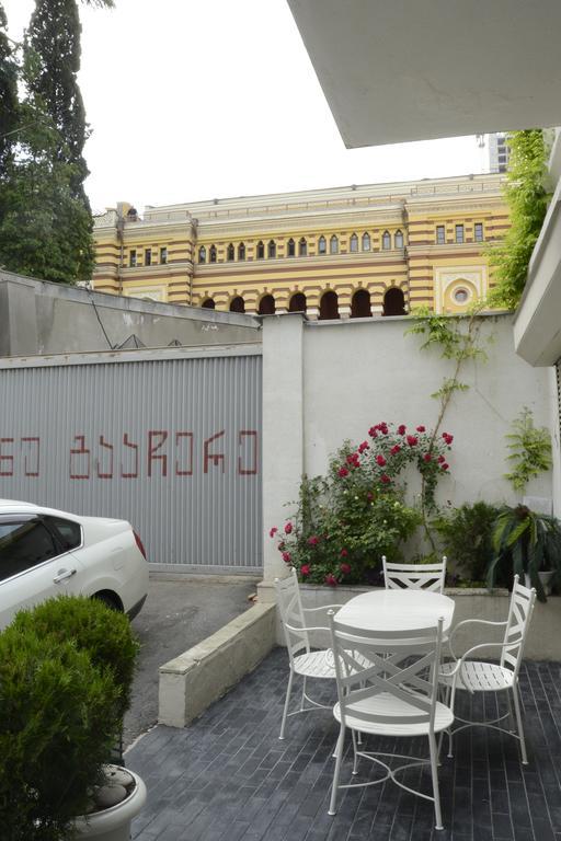 Opera Hotel Tbilisi Exterior foto